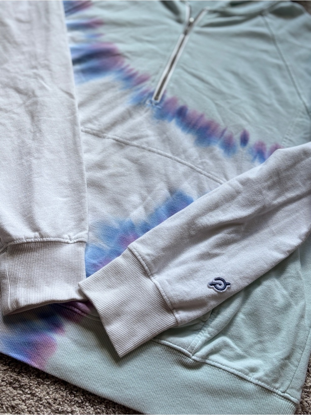 Peloton Tie Dye Sunburst Half Zip Pullover Hoodie Sweatshirt Size Medium - Picture 9 of 11